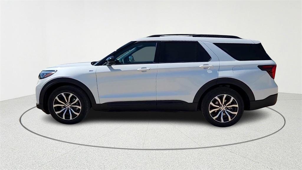 new 2025 Ford Explorer car, priced at $42,632