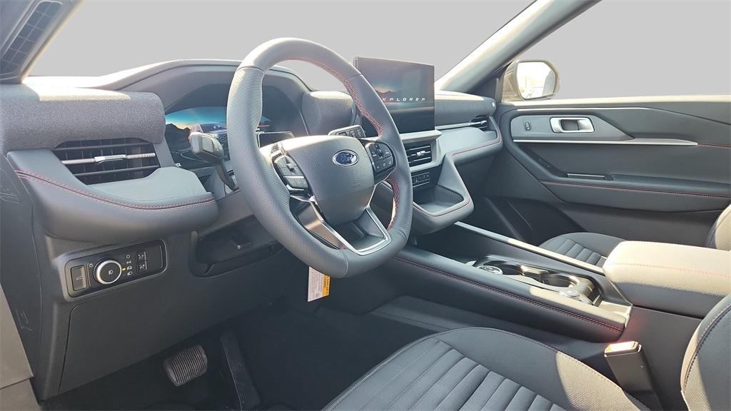 new 2025 Ford Explorer car, priced at $42,632