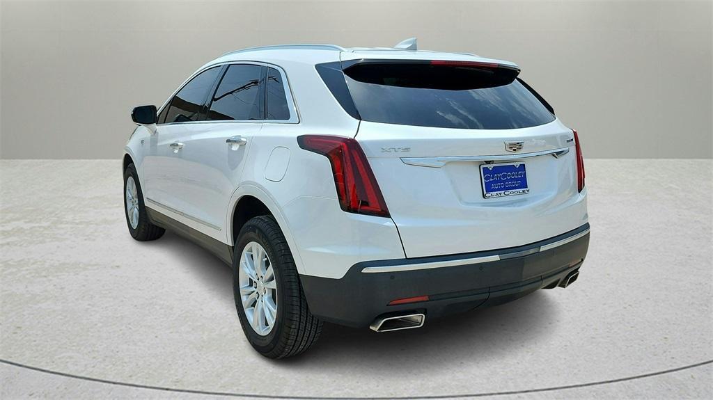 used 2021 Cadillac XT5 car, priced at $26,000