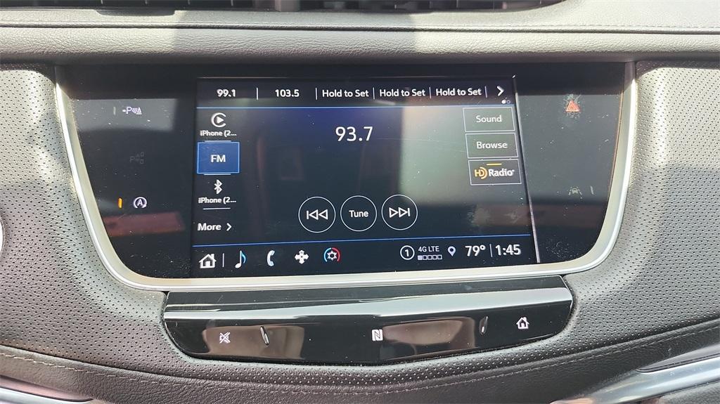 used 2021 Cadillac XT5 car, priced at $26,000