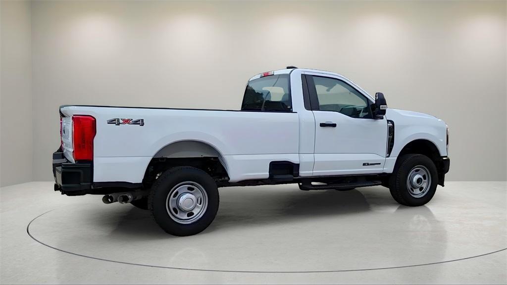 new 2024 Ford F-350 car, priced at $52,944