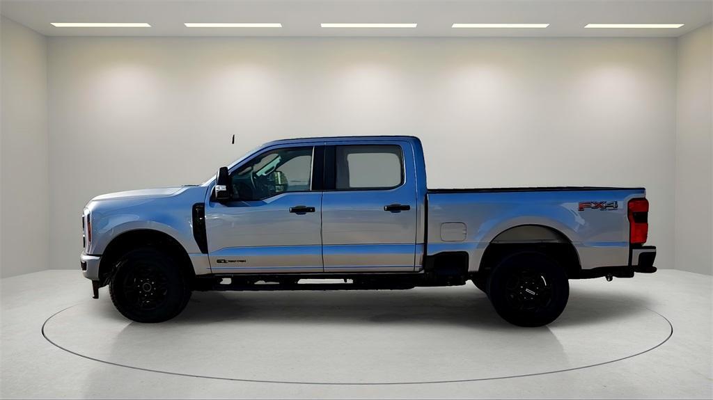 new 2024 Ford F-250 car, priced at $61,287