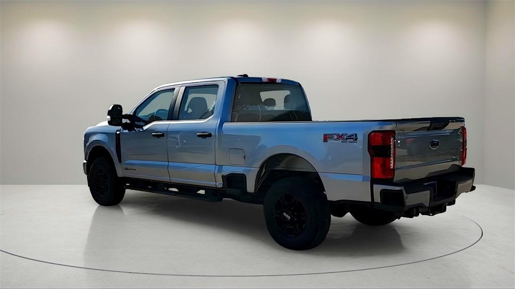 new 2024 Ford F-250 car, priced at $61,287