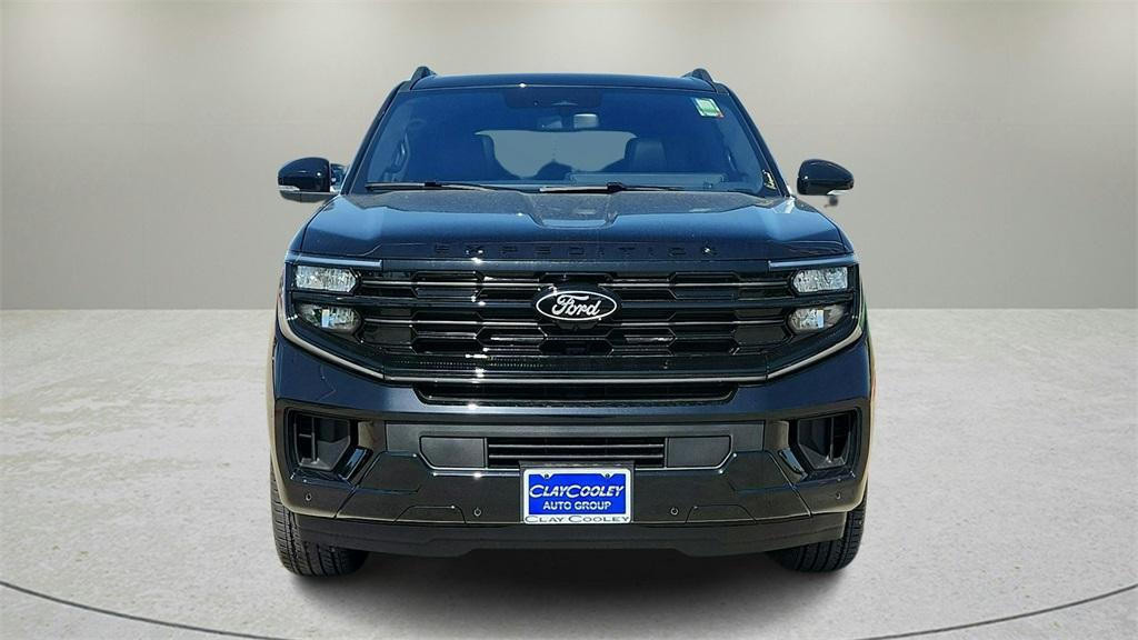 new 2025 Ford Expedition car, priced at $77,653