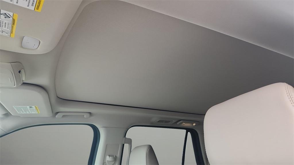 new 2024 Ford Expedition car, priced at $57,282