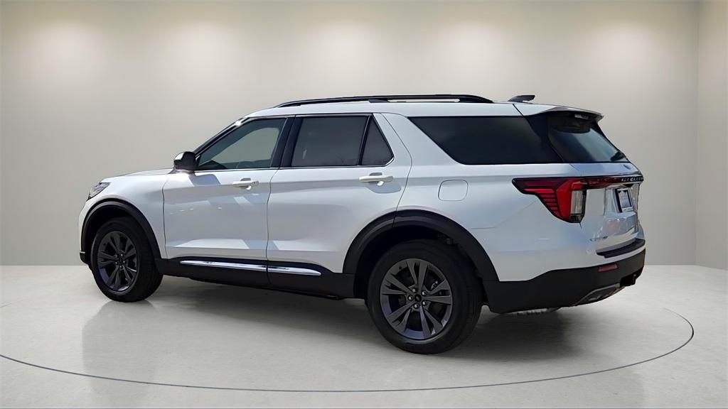 new 2025 Ford Explorer car, priced at $40,565