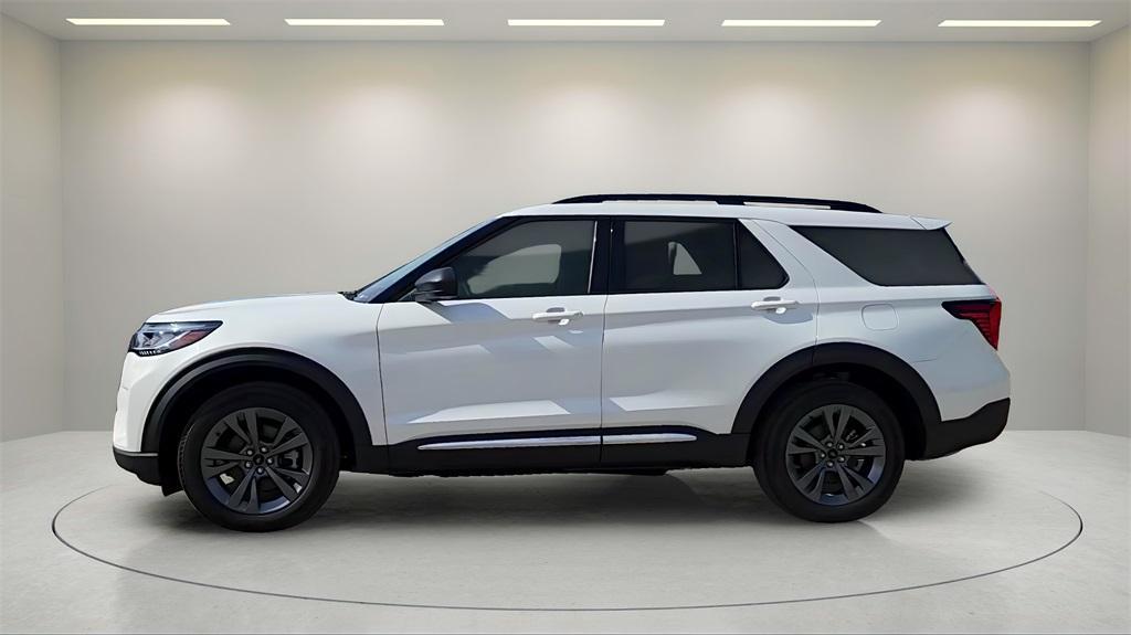 new 2025 Ford Explorer car, priced at $40,565