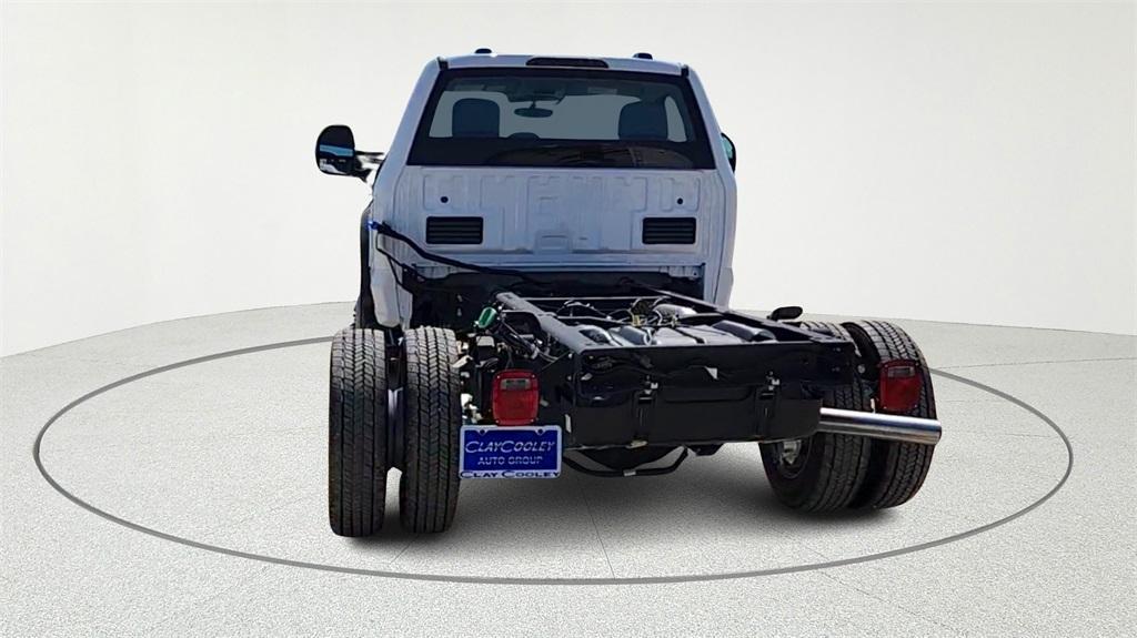 new 2025 Ford F-450 car, priced at $68,054