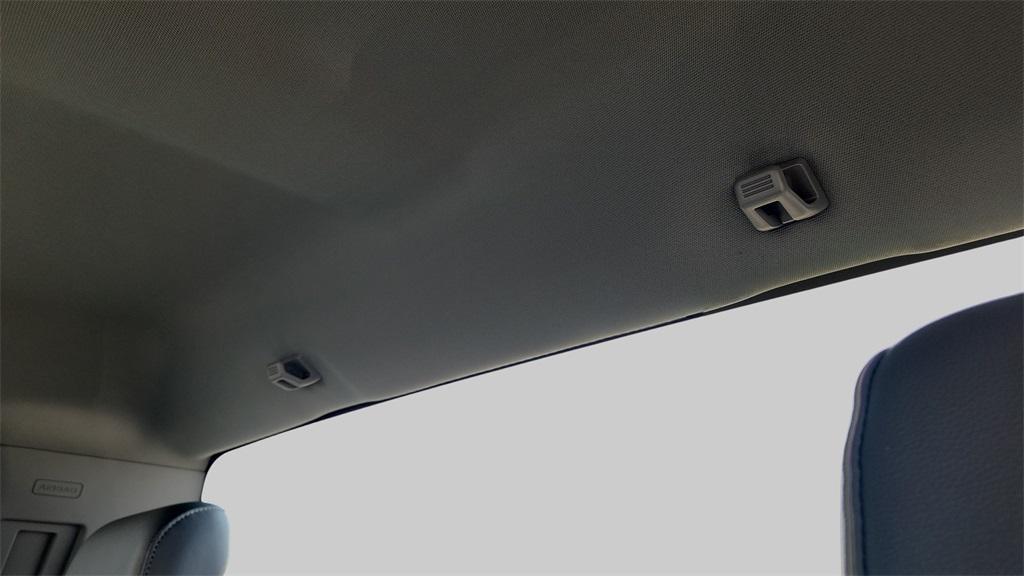 new 2025 Ford F-450 car, priced at $68,054