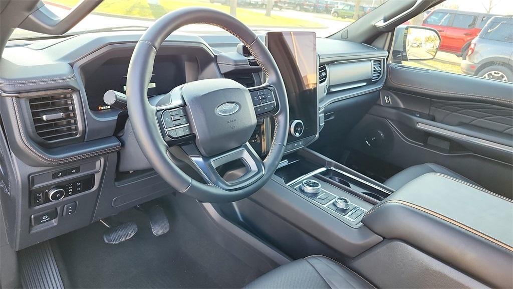 new 2024 Ford Expedition Max car, priced at $76,015