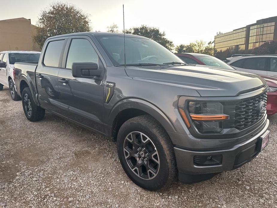 new 2024 Ford F-150 car, priced at $36,920