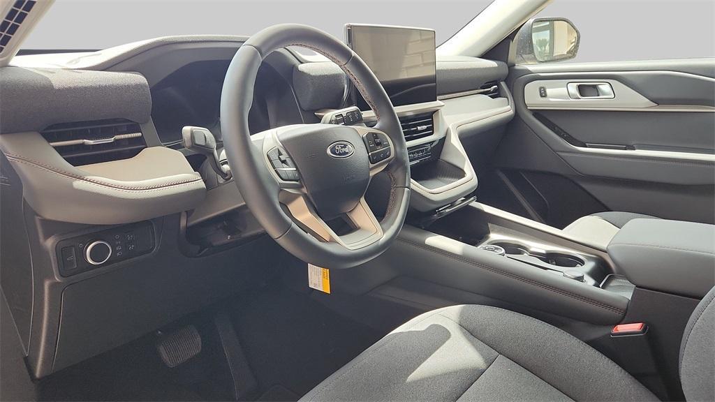 new 2025 Ford Explorer car, priced at $34,064