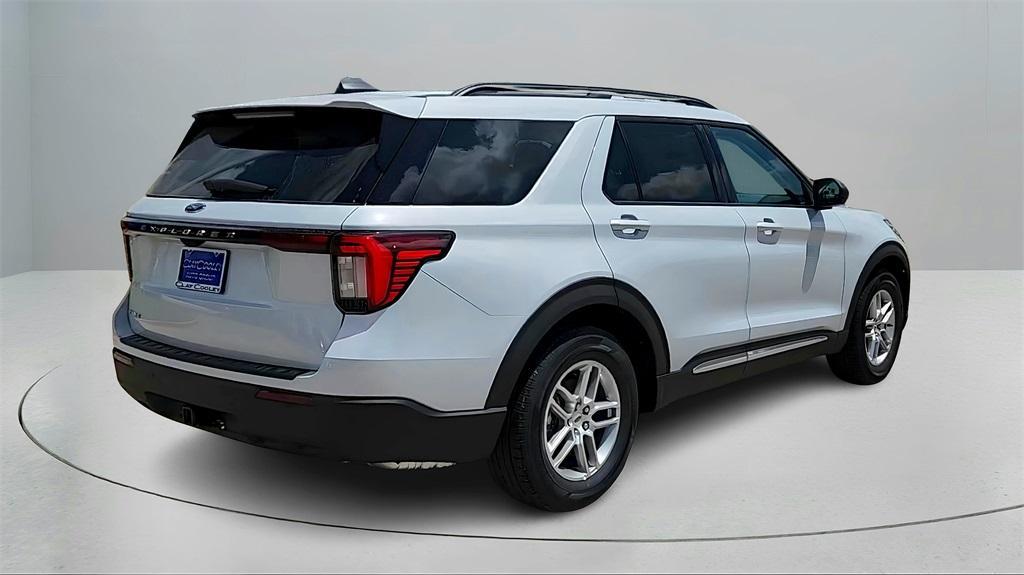 new 2025 Ford Explorer car, priced at $34,064