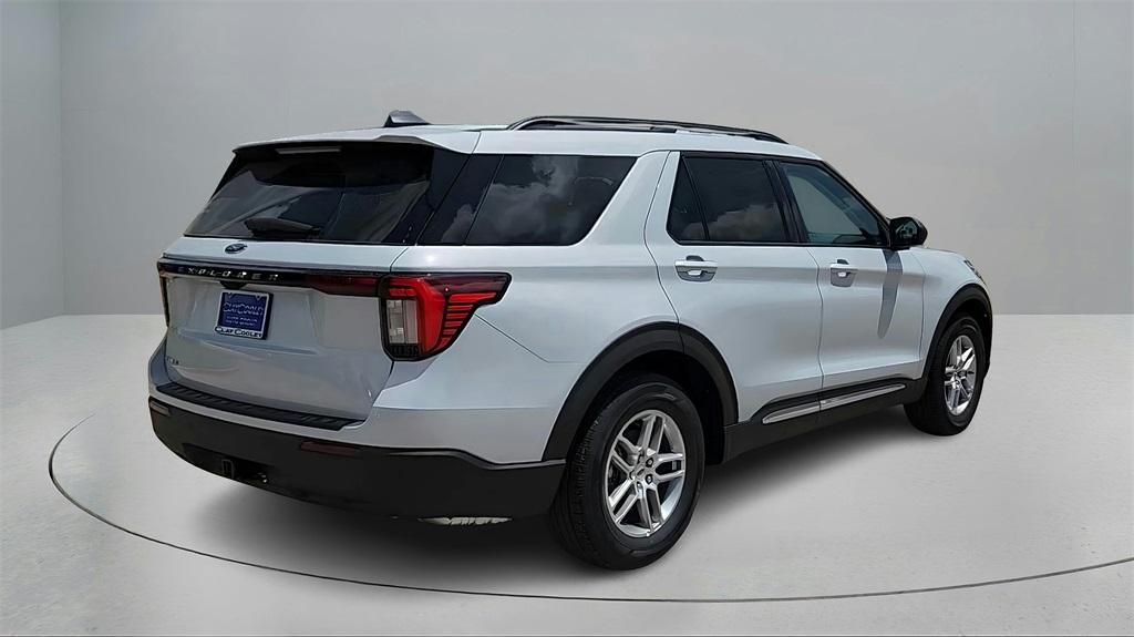 new 2025 Ford Explorer car, priced at $34,064
