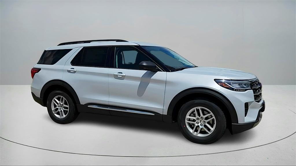 new 2025 Ford Explorer car, priced at $34,064
