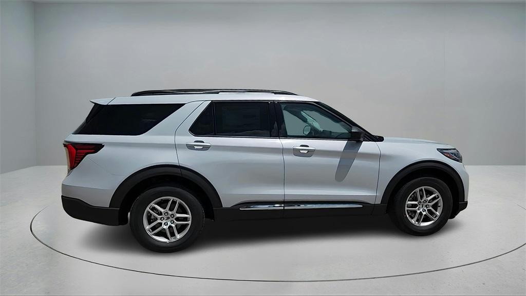 new 2025 Ford Explorer car, priced at $34,064