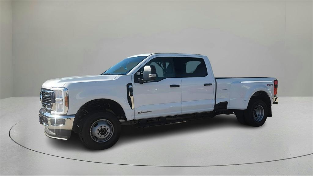 new 2025 Ford F-350 car, priced at $67,166