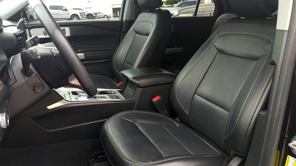 used 2021 Ford Explorer car, priced at $26,000