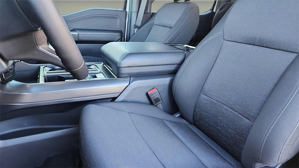 new 2025 Ford F-150 car, priced at $47,075