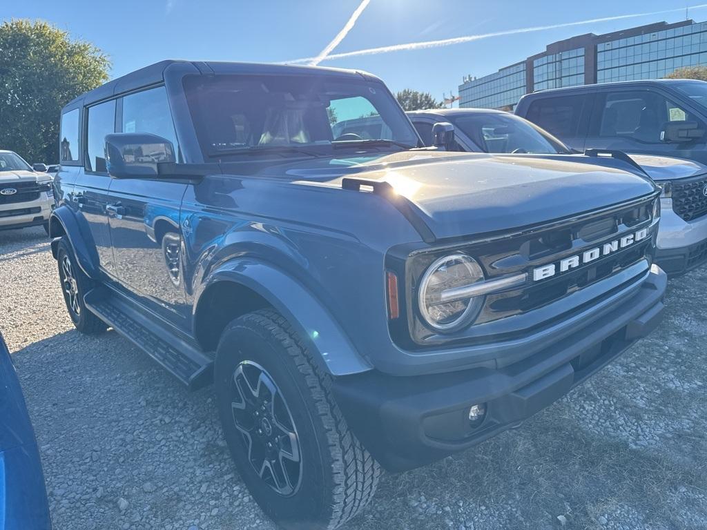 new 2025 Ford Bronco car, priced at $45,461