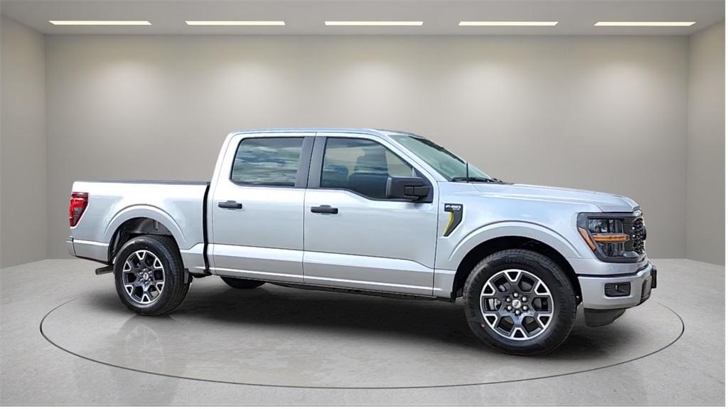 new 2024 Ford F-150 car, priced at $37,884