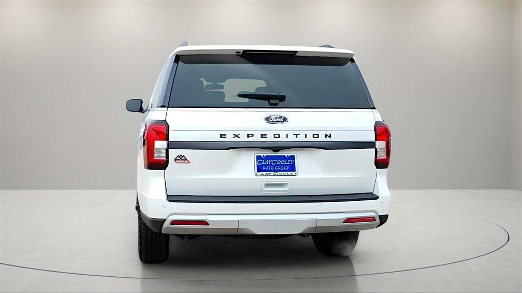 new 2024 Ford Expedition car, priced at $69,614