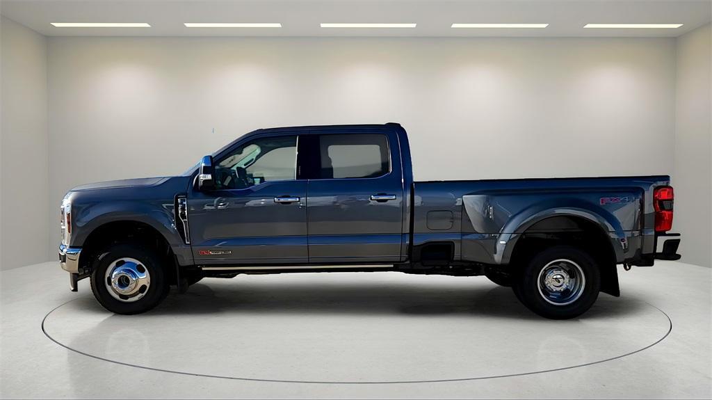 new 2024 Ford F-350 car, priced at $90,000