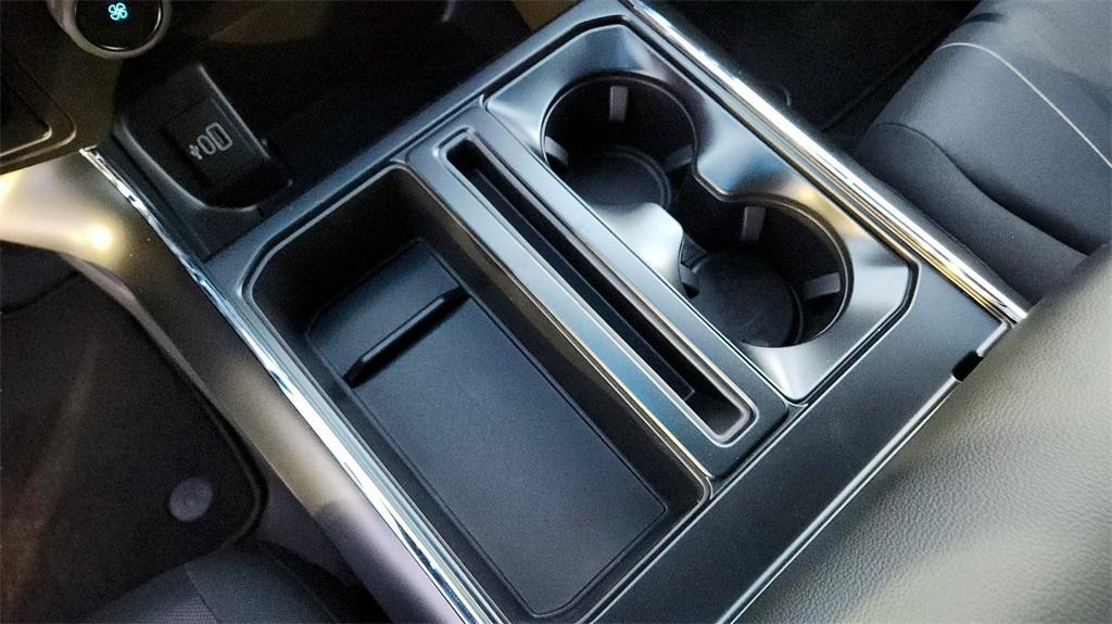 new 2025 Ford F-150 car, priced at $39,701