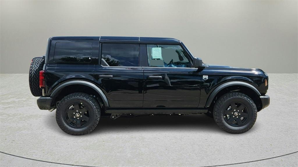 new 2025 Ford Bronco car, priced at $47,152