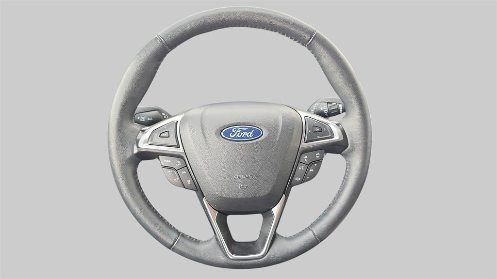 used 2024 Ford Edge car, priced at $24,500