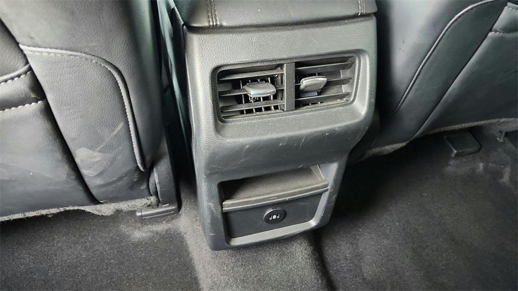 used 2024 Ford Edge car, priced at $24,500