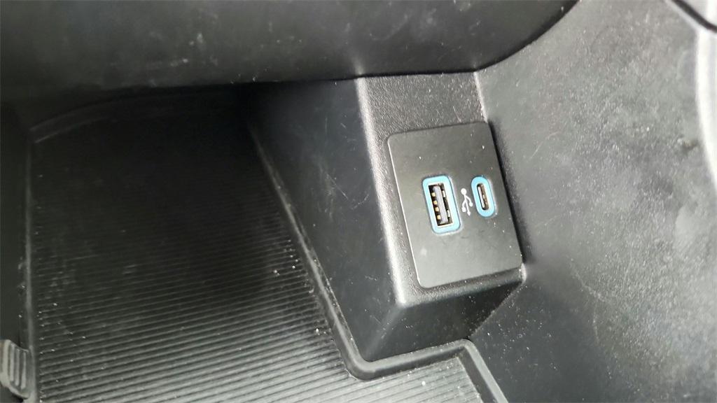 used 2024 Ford Edge car, priced at $24,500
