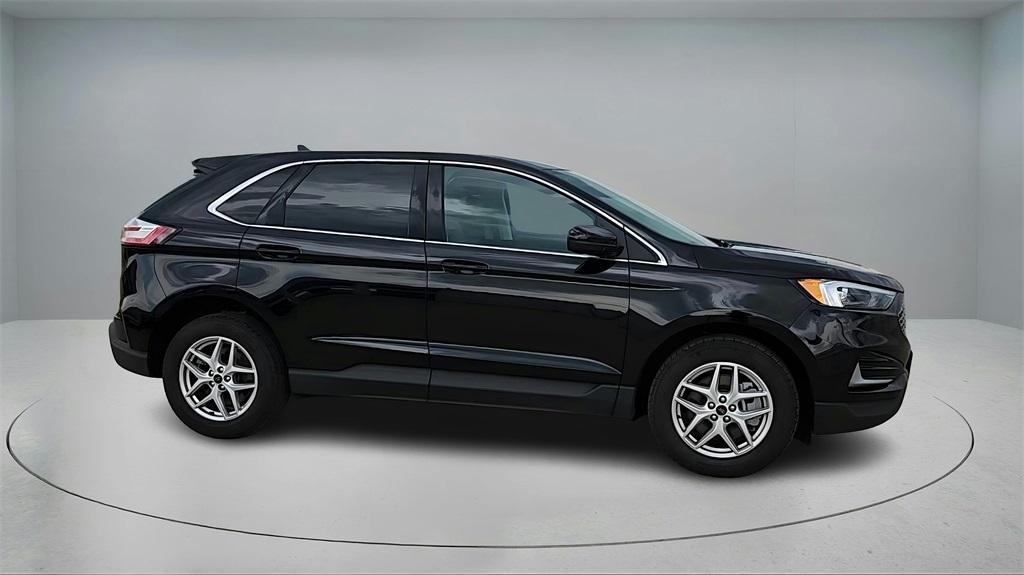 used 2024 Ford Edge car, priced at $24,500