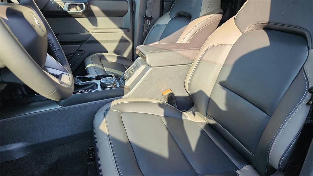 new 2025 Ford Bronco car, priced at $50,974