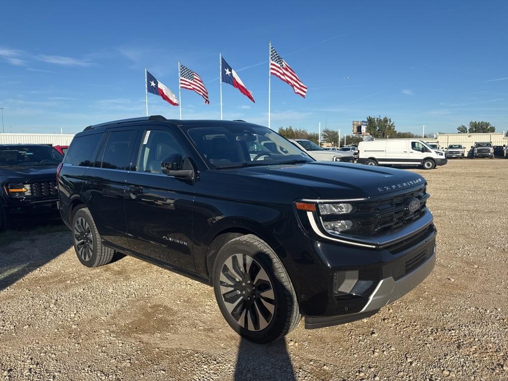 new 2025 Ford Expedition car, priced at $74,019