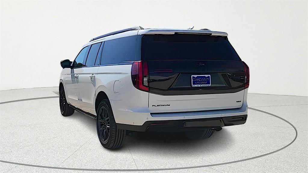 new 2025 Ford Expedition Max car, priced at $82,424