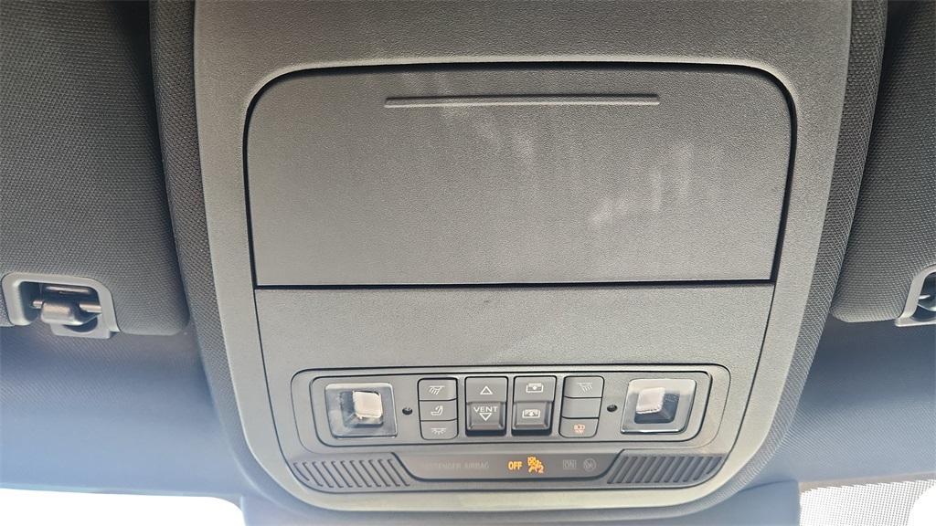 new 2025 Ford Expedition Max car, priced at $82,424