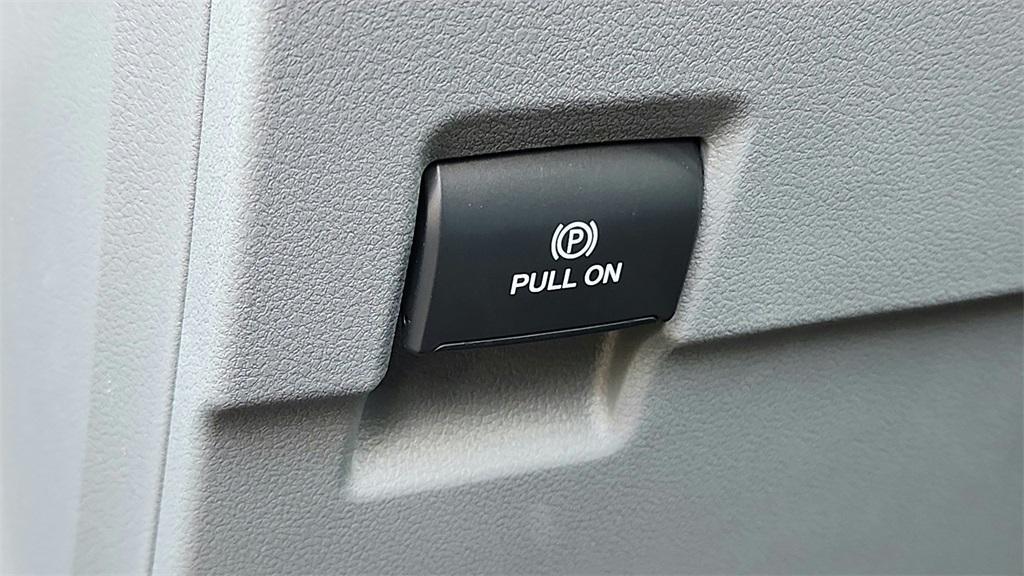 new 2025 Ford F-250 car, priced at $46,563