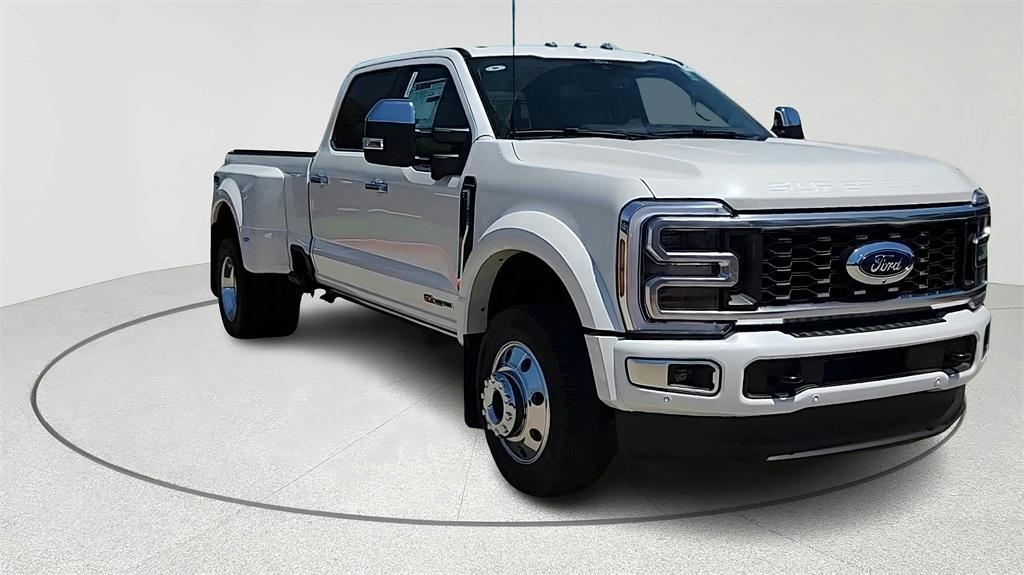 new 2025 Ford F-450 car, priced at $115,735