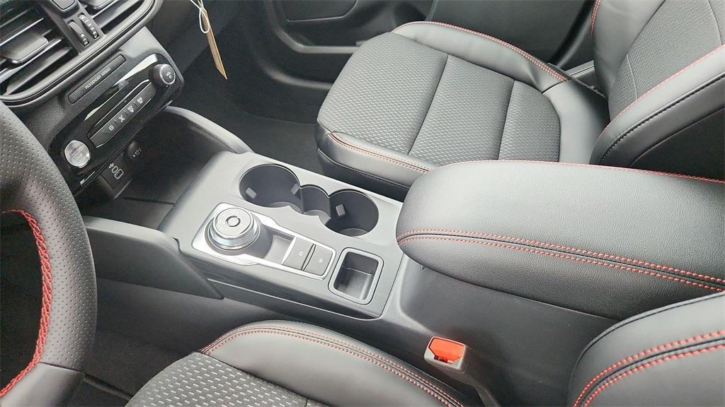 new 2025 Ford Escape car, priced at $32,146
