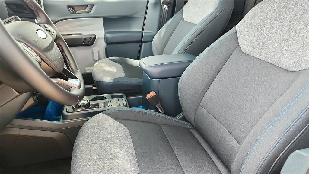 new 2025 Ford Maverick car, priced at $31,288