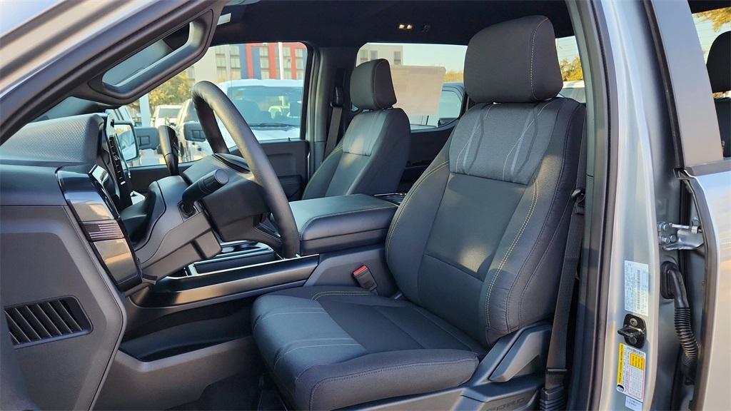 new 2025 Ford F-150 car, priced at $44,541