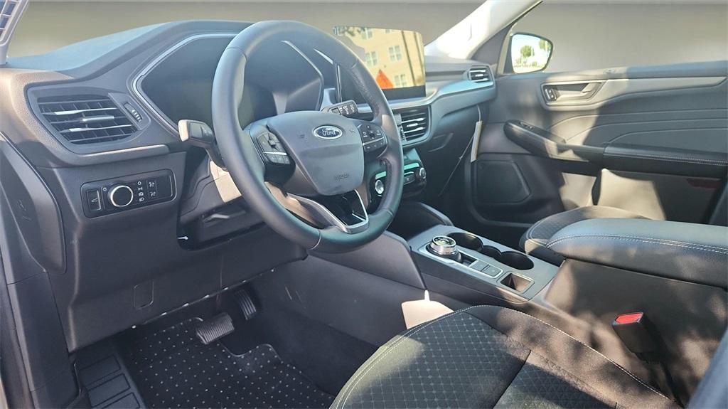 new 2025 Ford Escape car, priced at $26,591