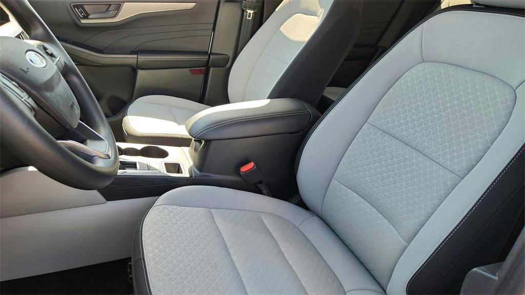 new 2025 Ford Escape car, priced at $24,449