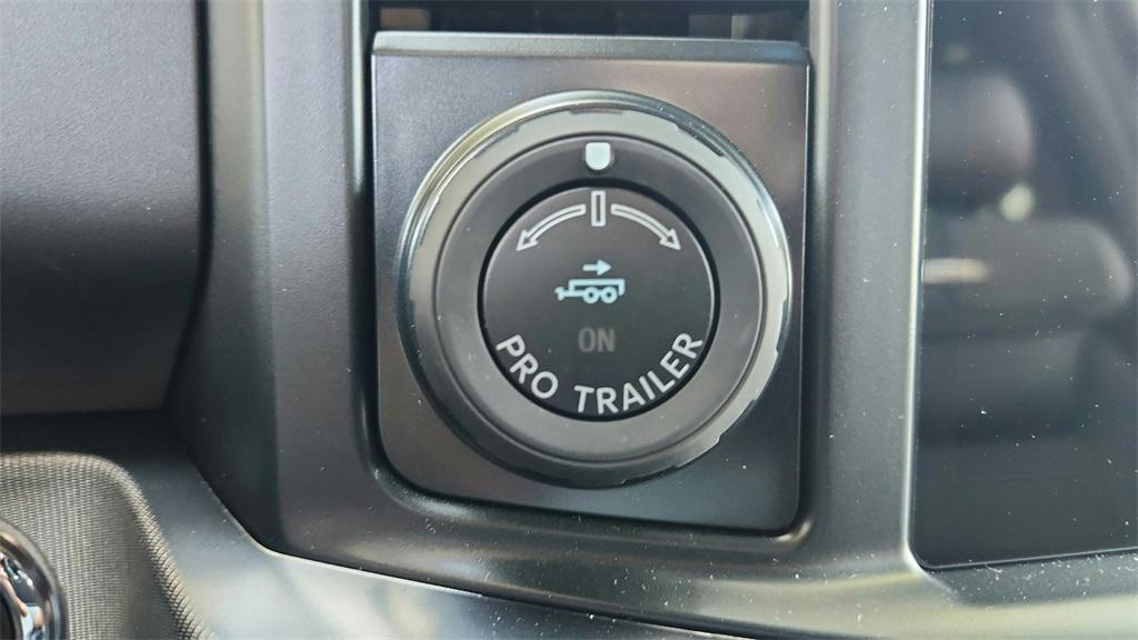 new 2025 Ford F-350 car, priced at $99,675