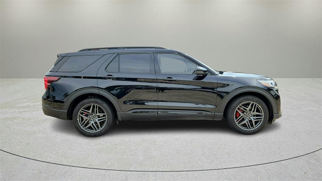 used 2025 Ford Explorer car, priced at $51,000
