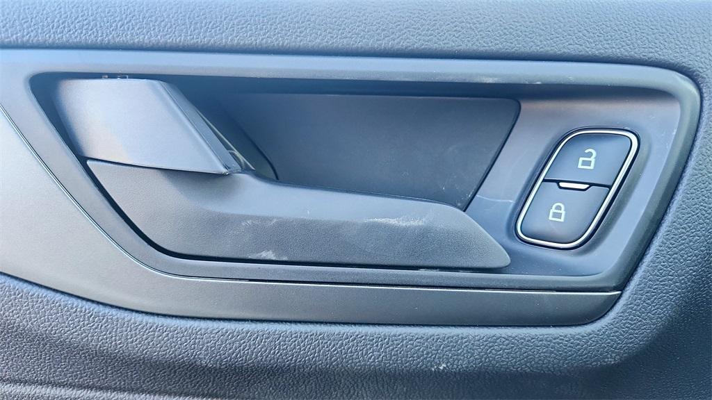new 2025 Ford Escape car, priced at $28,499