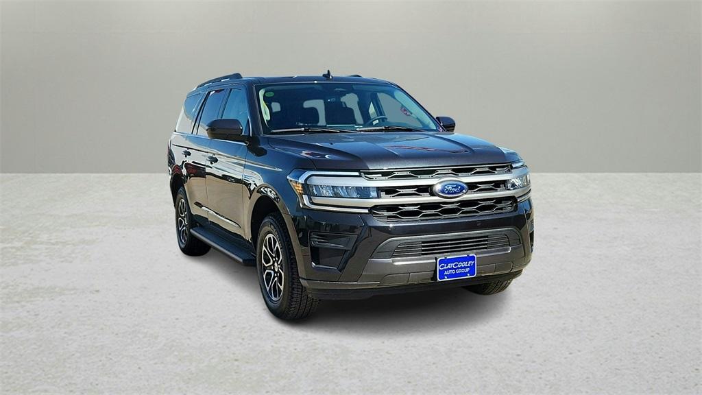 new 2024 Ford Expedition car, priced at $54,912