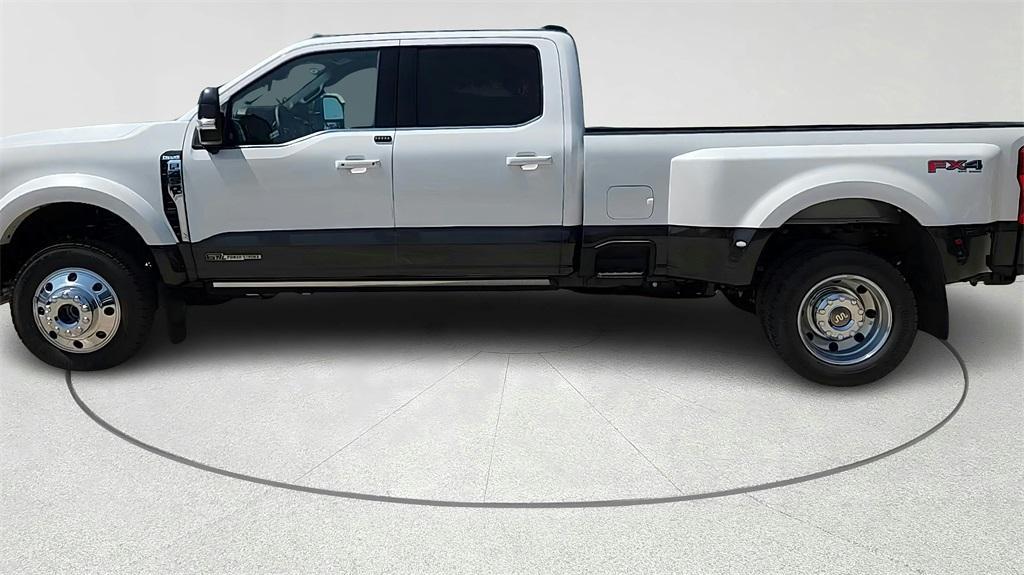 new 2025 Ford F-450 car, priced at $103,835