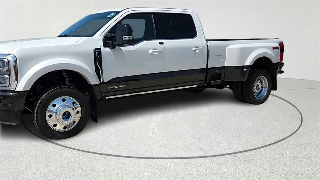 new 2025 Ford F-450 car, priced at $103,835